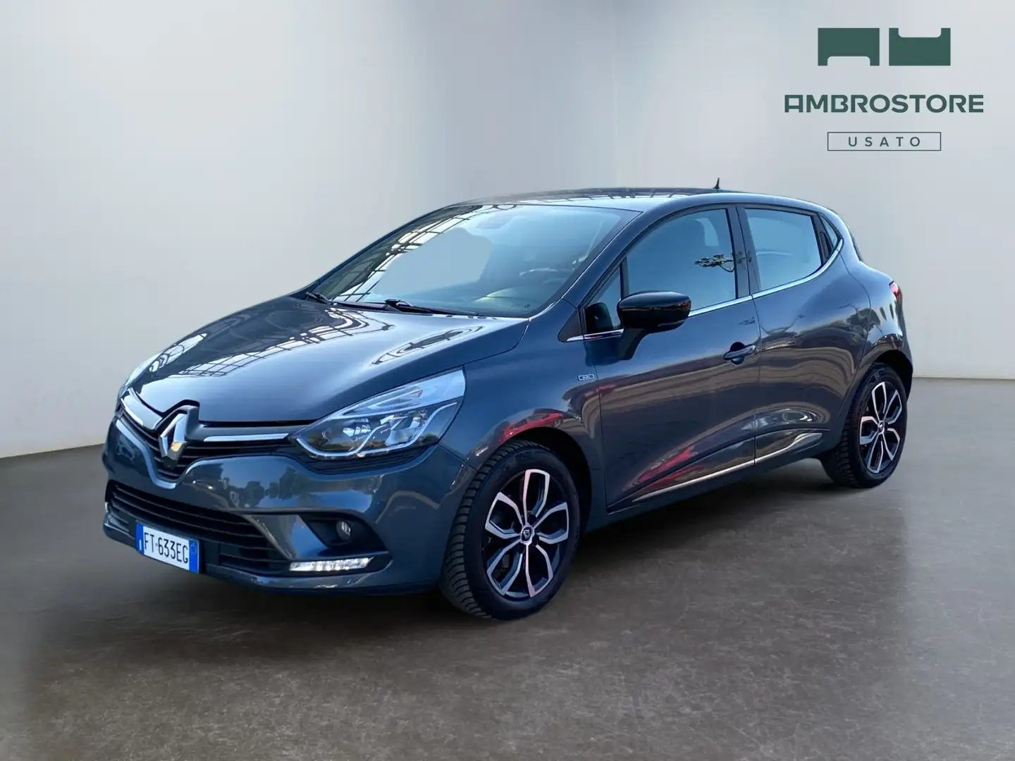 Renault Clio IV 2017 - Clio 0.9 tce energy Duel 90cv my18 Grigio - 1