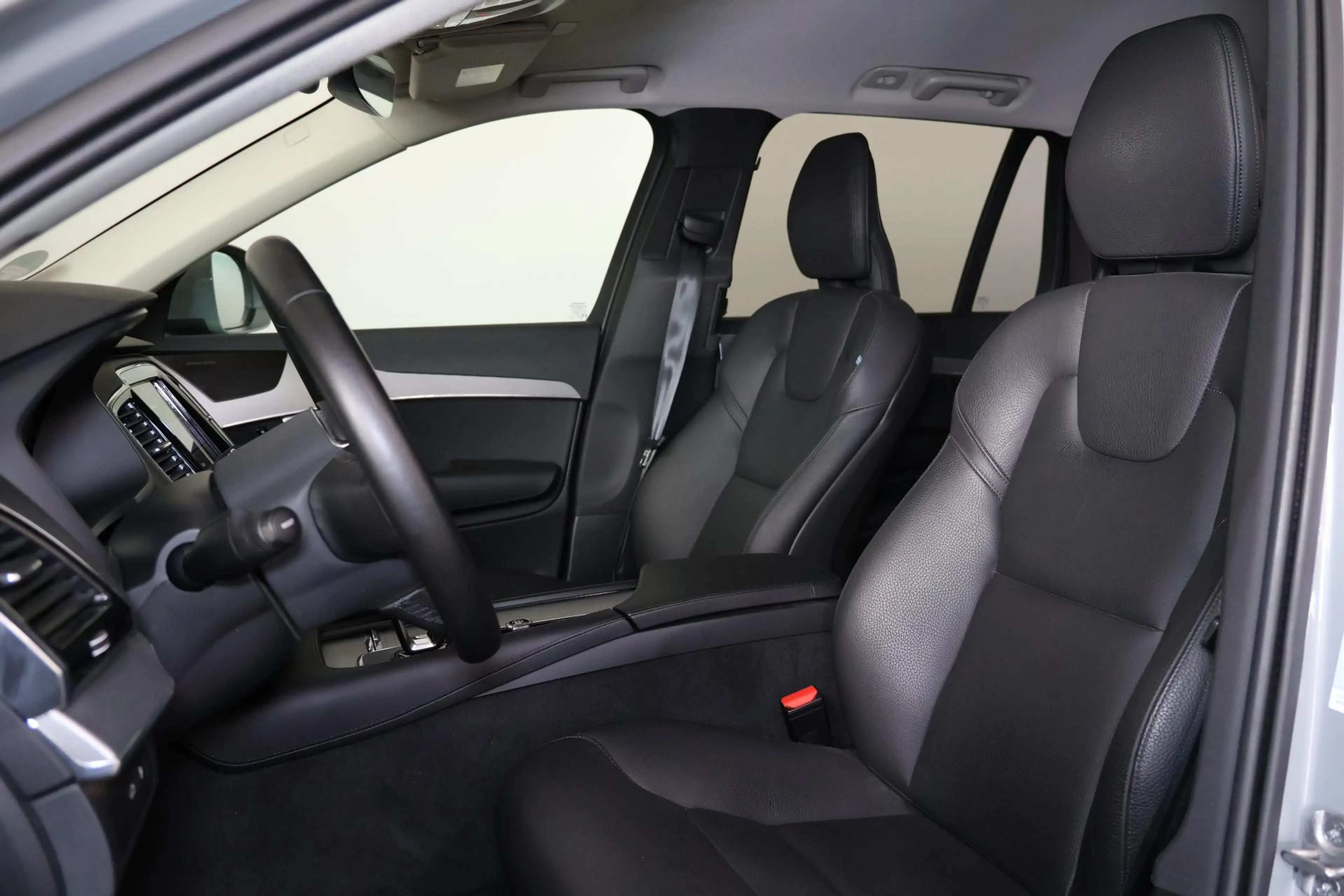 Volvo XC90 T8 Recharge AWD Core Bright - IntelliSafe Assist & — photo 14
