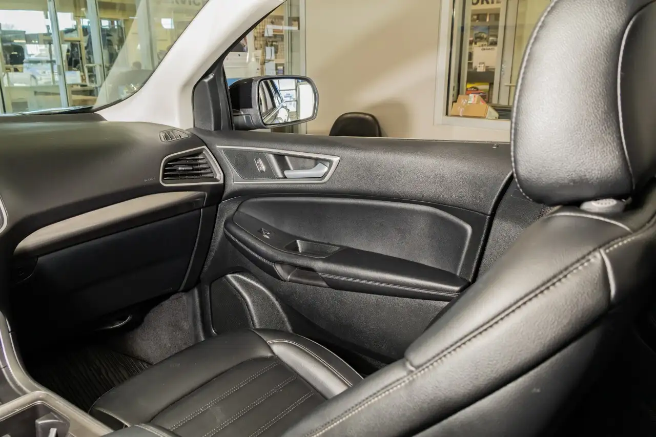 Ford Edge снимка Ford Edge
