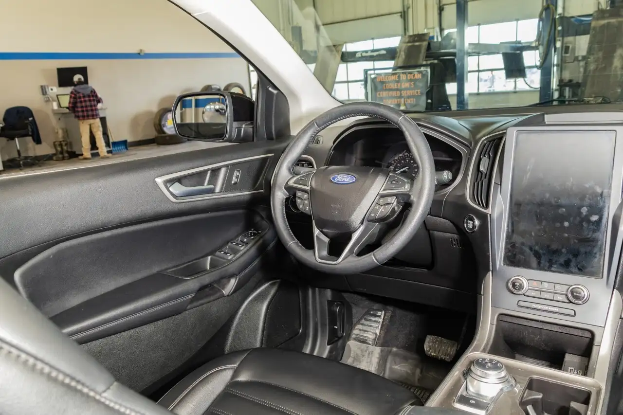 Ford Edge снимка Ford Edge