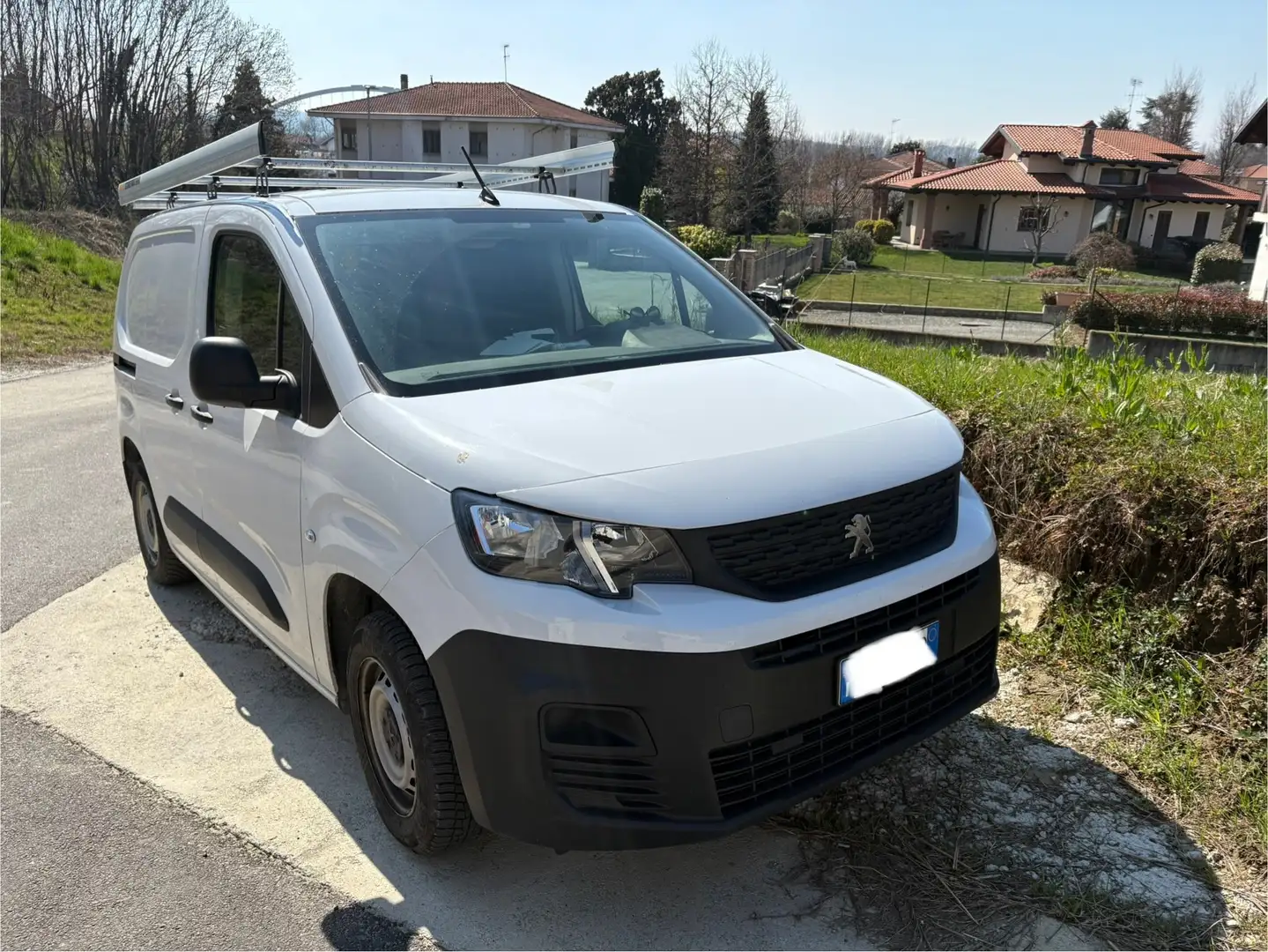 Peugeot Partner BlueHDi 100 L1 Premium S&S Bianco - 1