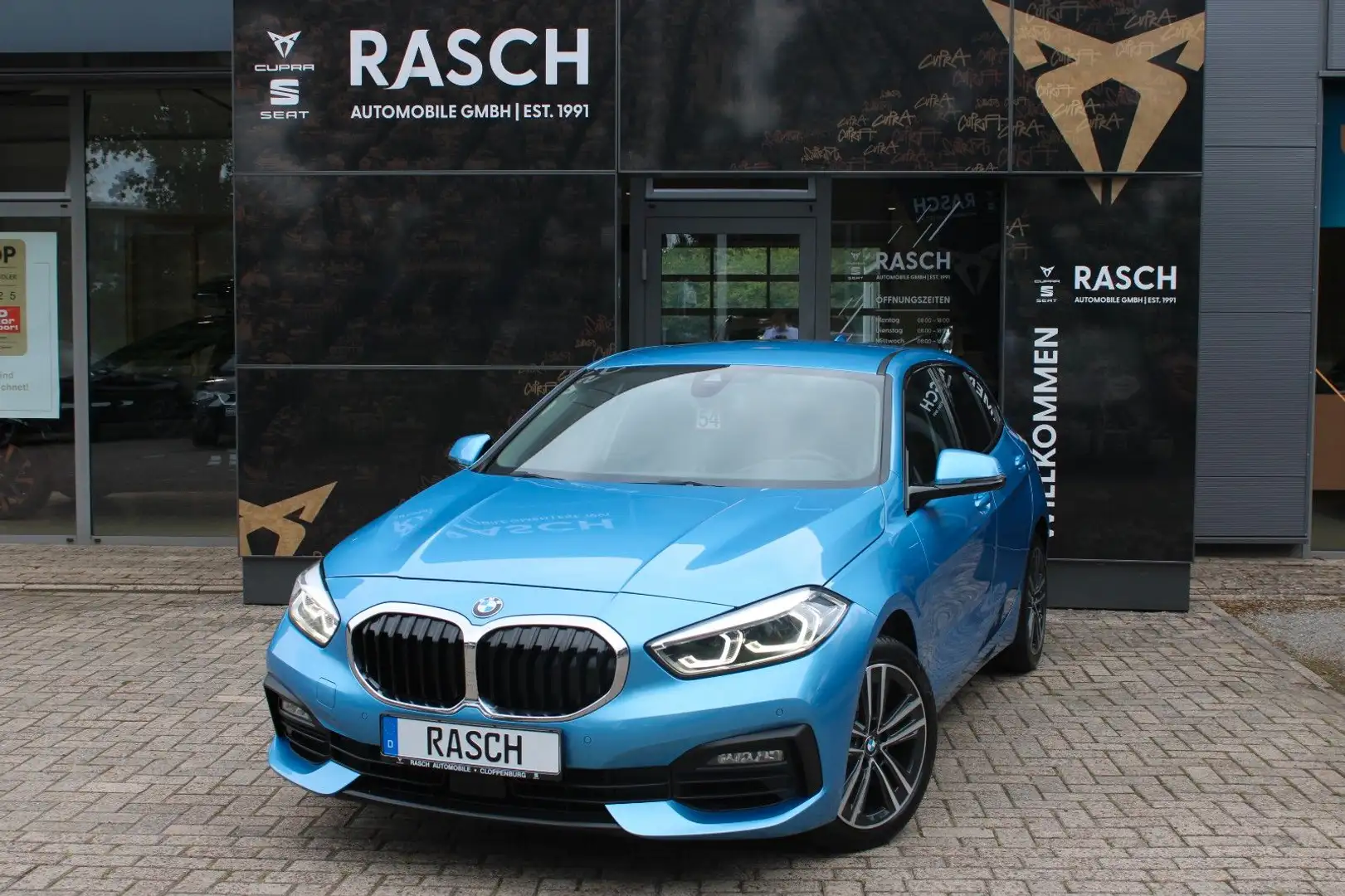 BMW 118 i DSG+RFK+LED+NAVI+HUD+APP+ACC+TOTW.+DAB+ Albastru - 1