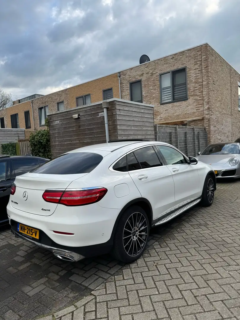Mercedes-Benz GLC 220 4M. Prestige Wit - 2
