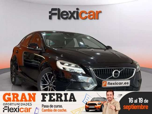 Volvo V40 2.0 D2 - foto 1
