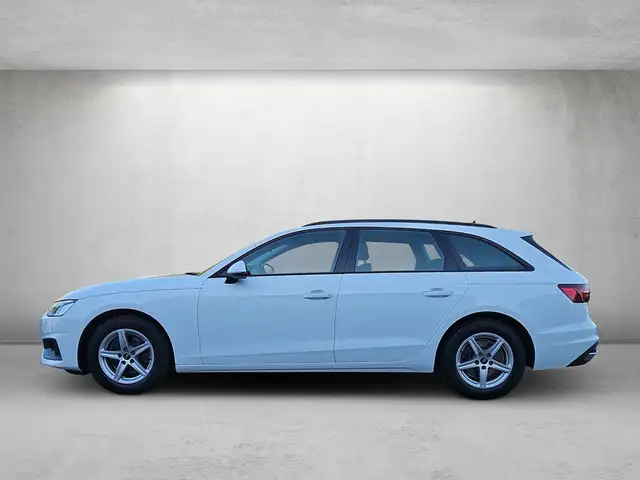 Audi A4 view 2