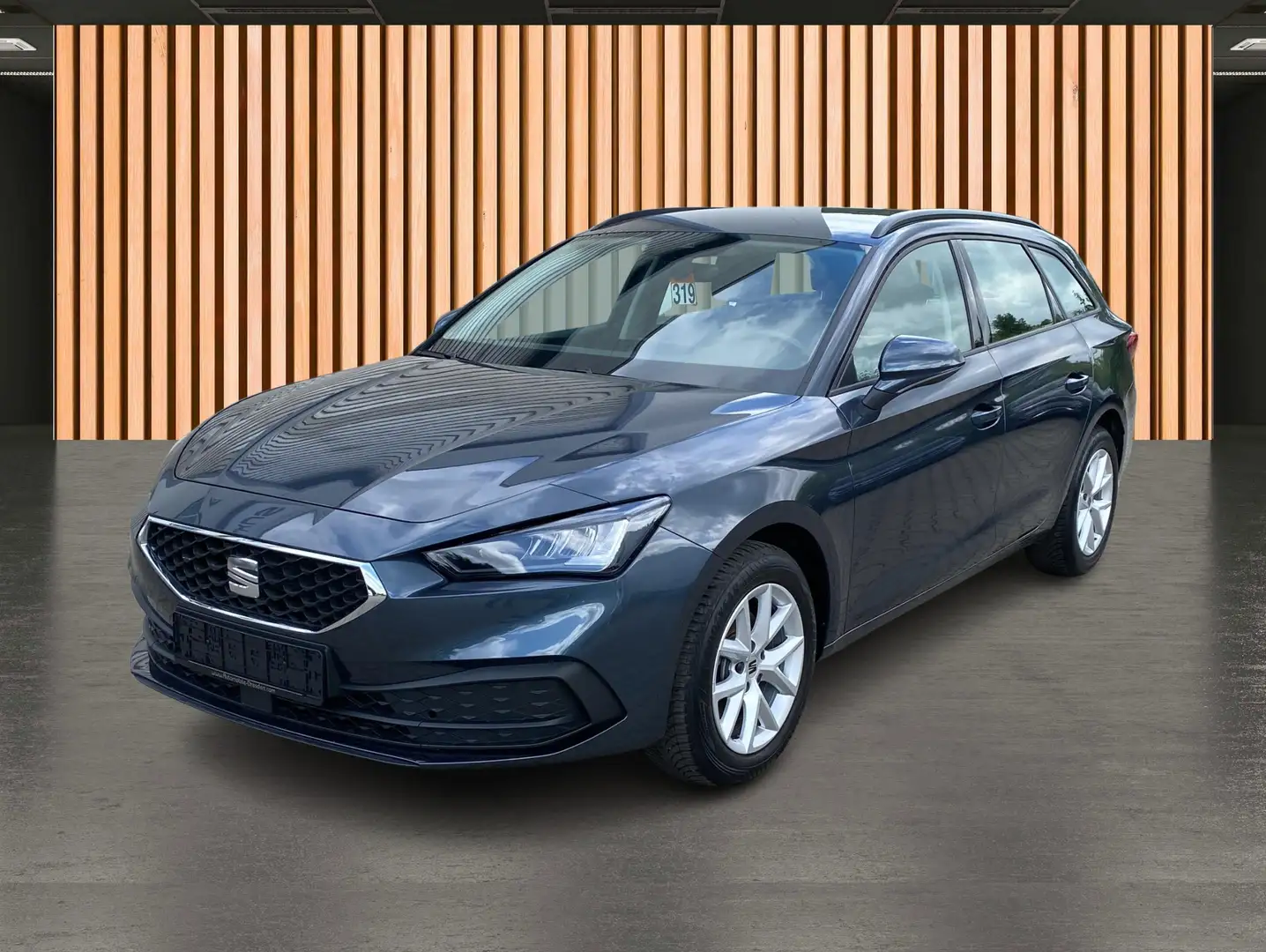 SEAT Leon ST 1.0 eTSI DSG Style*Navi*Kamera*LED*DAB* Grau - 2