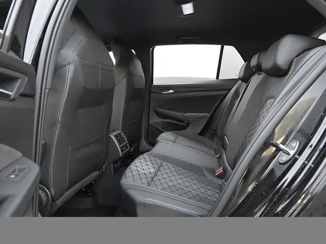 Volkswagen Golf view 9