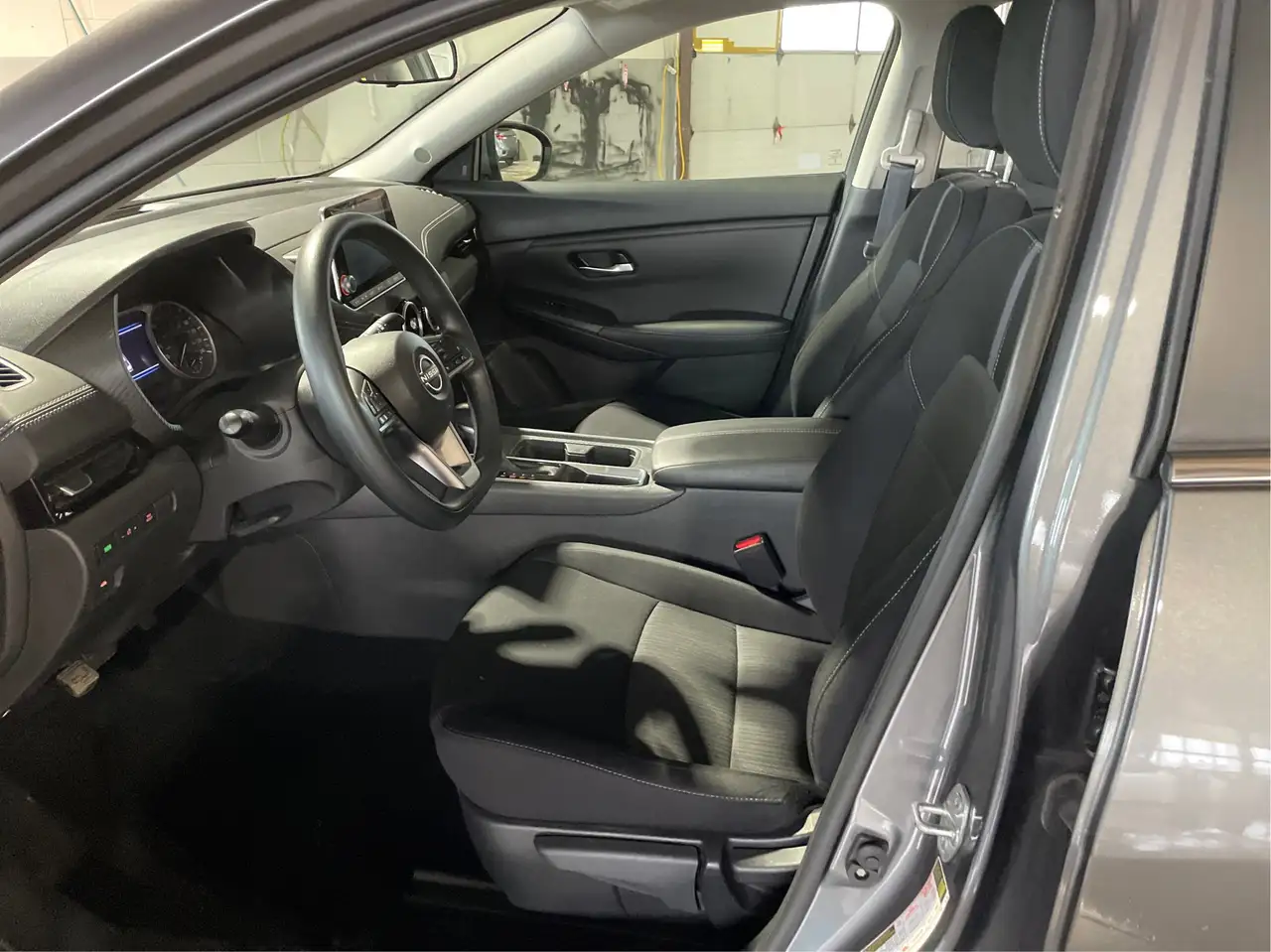 Nissan Sentra снимка Nissan Sentra