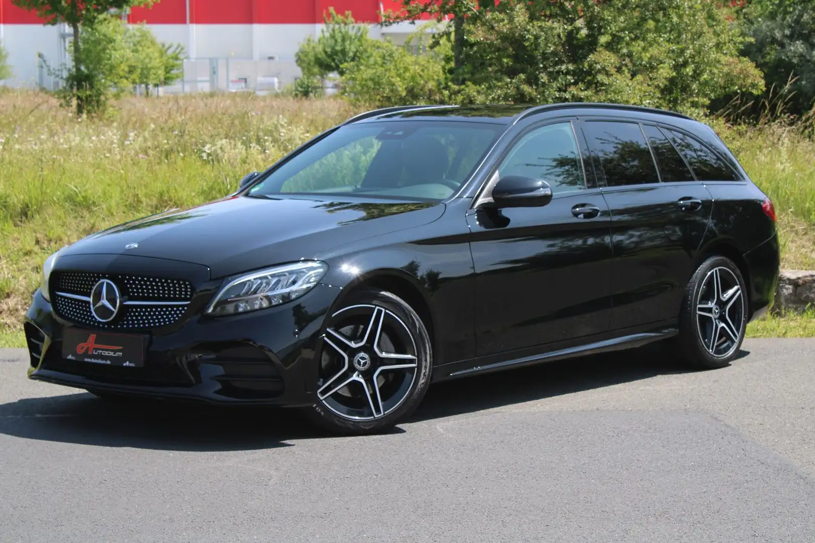 Mercedes-Benz C 220 d 4M *AMG-Line/Burmester/Distro/Night/Ambi* Schwarz - 1