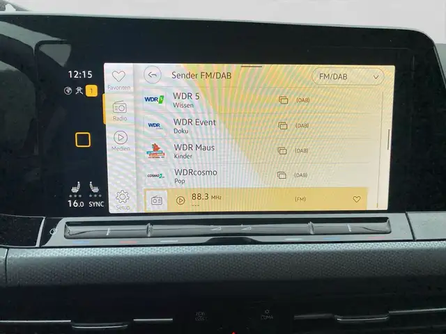 Volkswagen Golf view 12