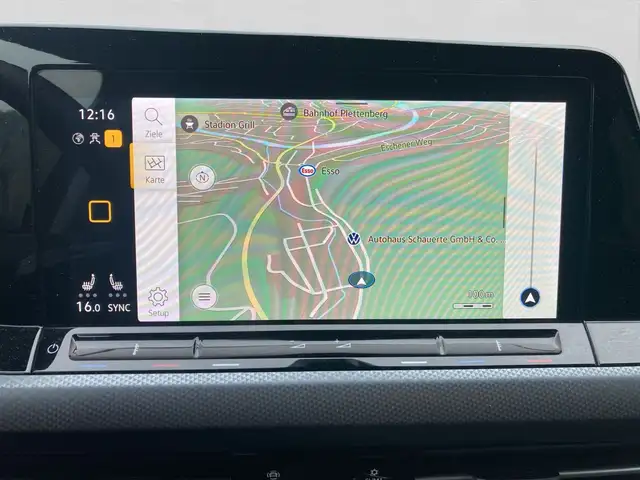 Volkswagen Golf view 13