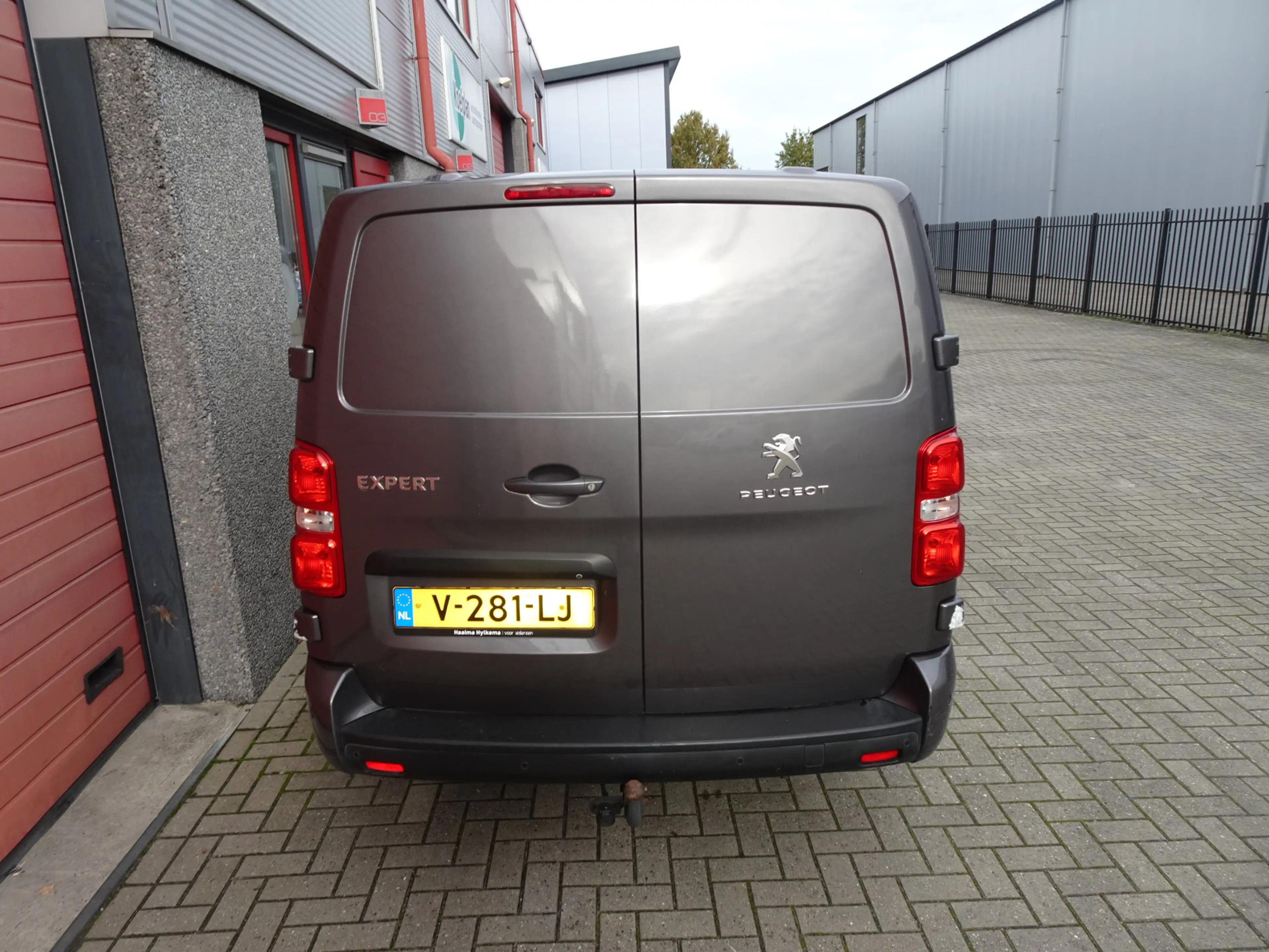 Peugeot Expert 231L 2.0 BlueHDI 150 Premium Pack airco 3 zits — photo 13