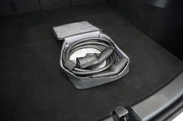 Tesla Model Y view 15