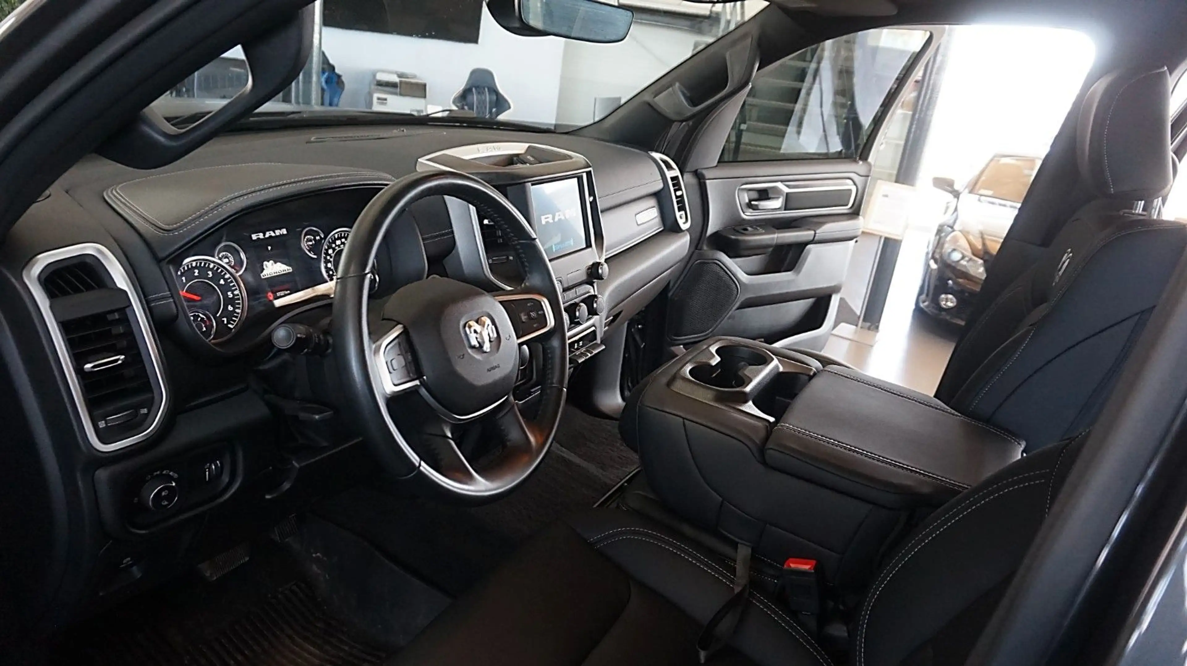 Dodge RAM 1500 HEMI 5.7l Crew-Cab*4x4*6Sitz*LONGBED — photo 11