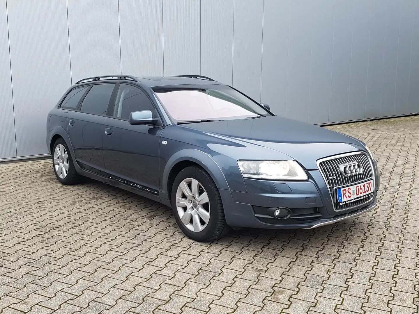 Audi A6 allroad quattro 2.7 TDI tiptronic DPF Grau - 1