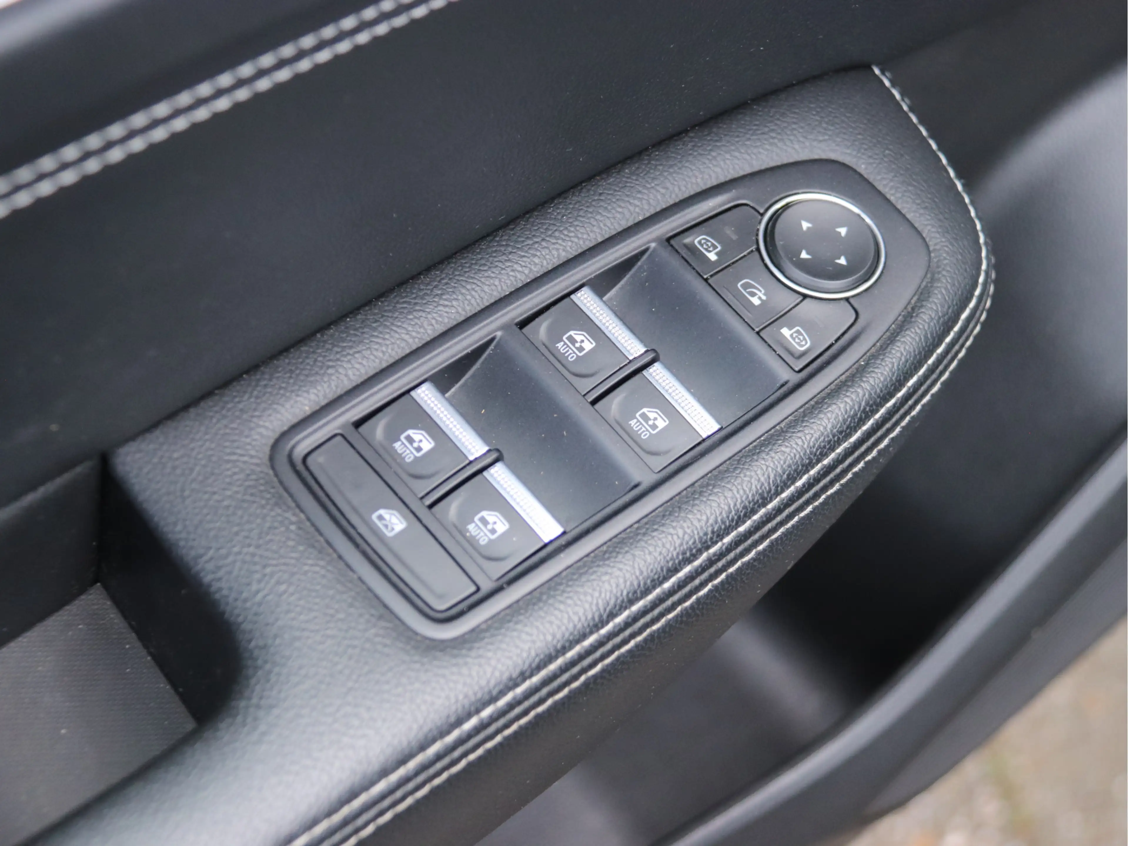 Renault Arkana 1.6 E-Tech Hybrid 145 Intens CAMERA / TREKHAAK / N — photo 8