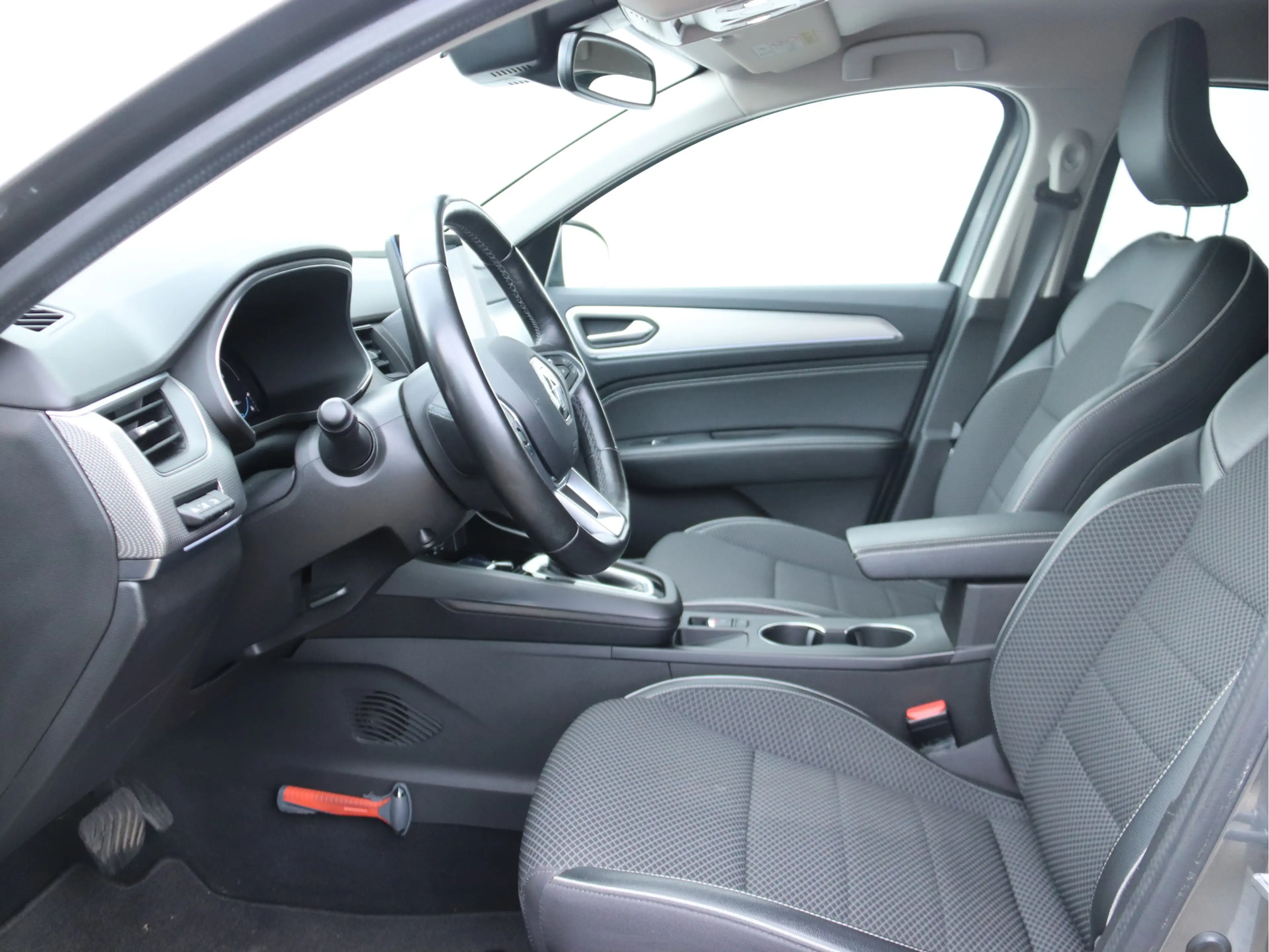Renault Arkana 1.6 E-Tech Hybrid 145 Intens CAMERA / TREKHAAK / N — photo 6