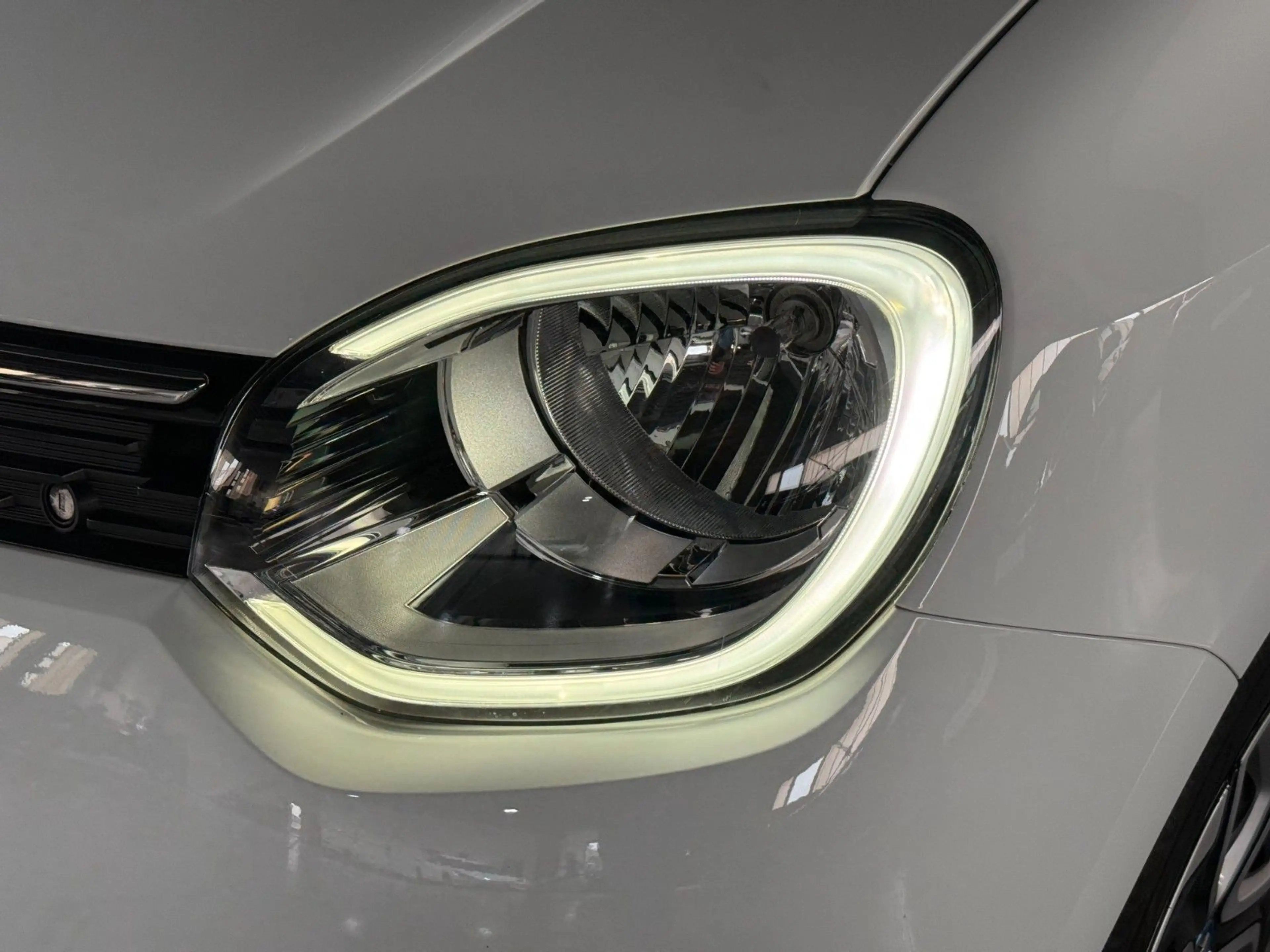 Renault Twingo Zen Electric R&GO Klima SOH — photo 8