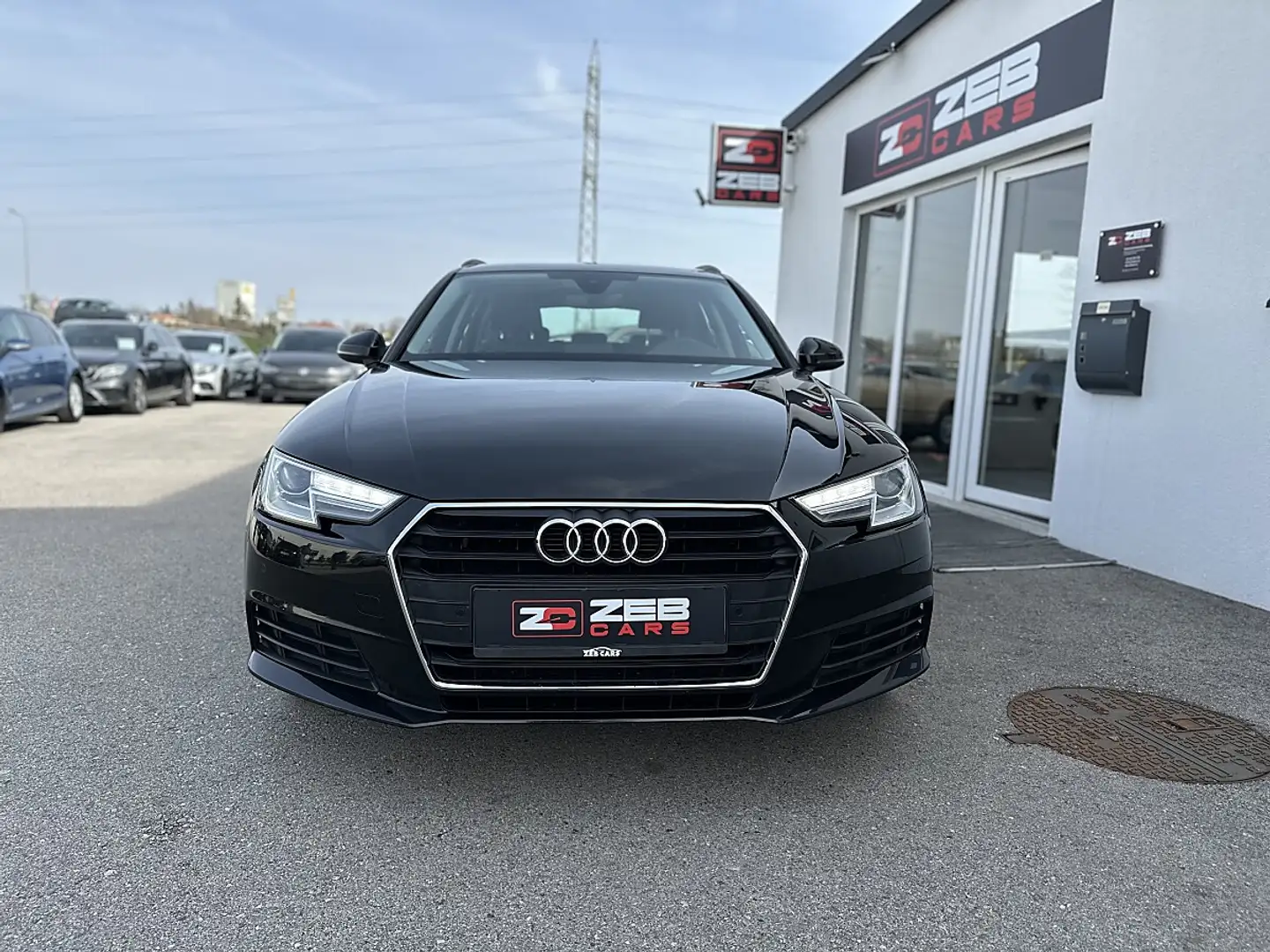Audi A4 Avant 2,0 TDI S-tronic Schwarz - 2