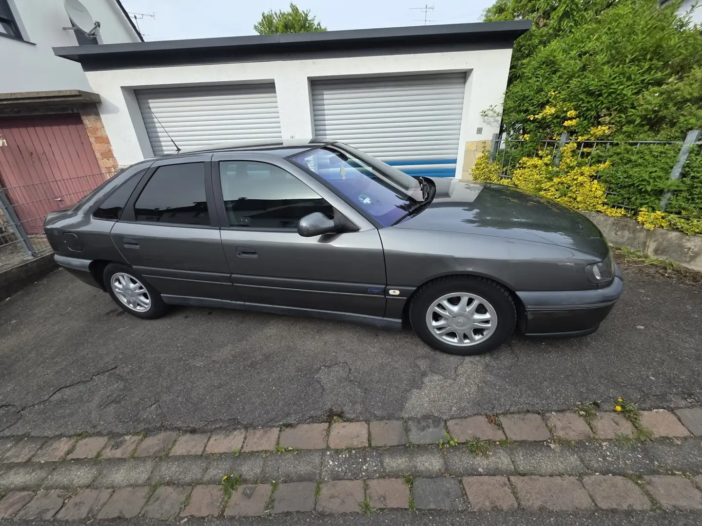 Renault Safrane 2.0 16V - 1