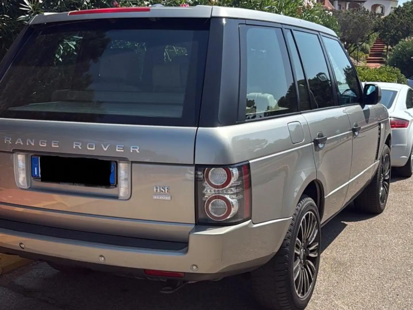Land Rover Range Rover HSE V8 TD 313 CV Oro - 2