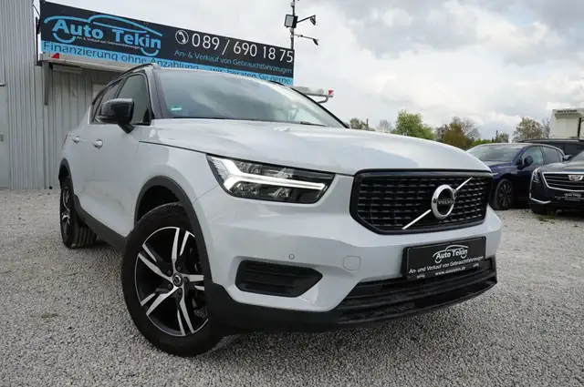 Volvo XC40 T3 Geartronic R Design |1.Hand| |Kamera|