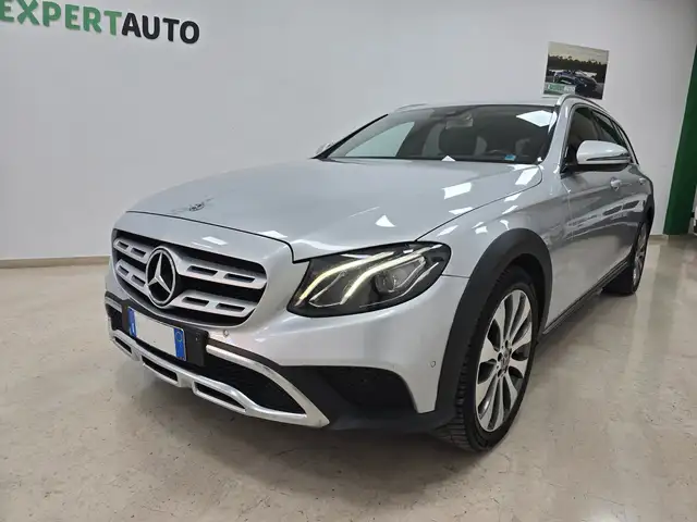 Mercedes-Benz E 220 Classe E SW All-Terrain SW Sport 4matic auto
