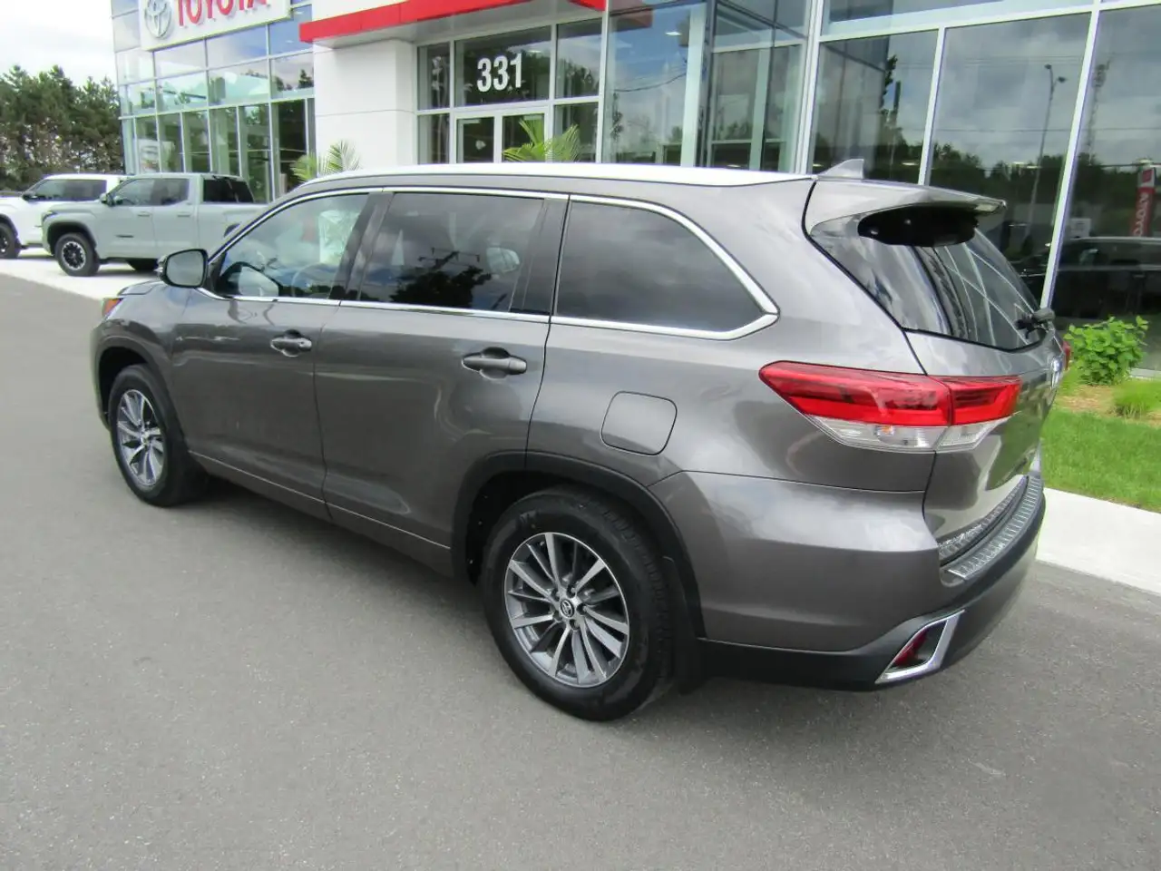 Toyota Highlander photo Toyota Highlander
