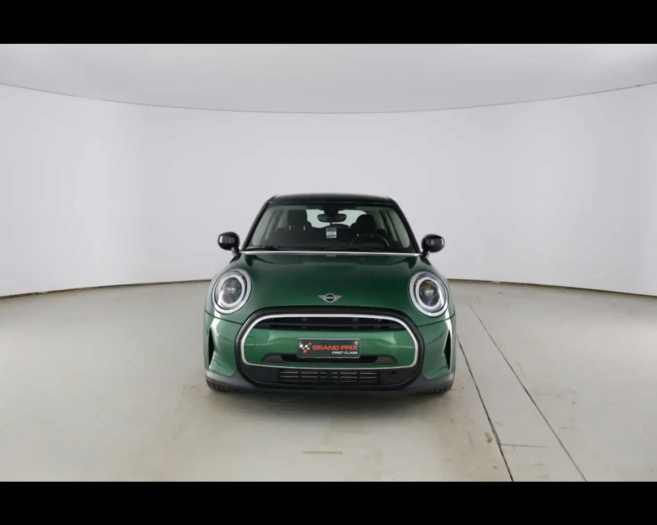 MINI Cooper 1.5 Cooper Classic 5 porte Verde - 2