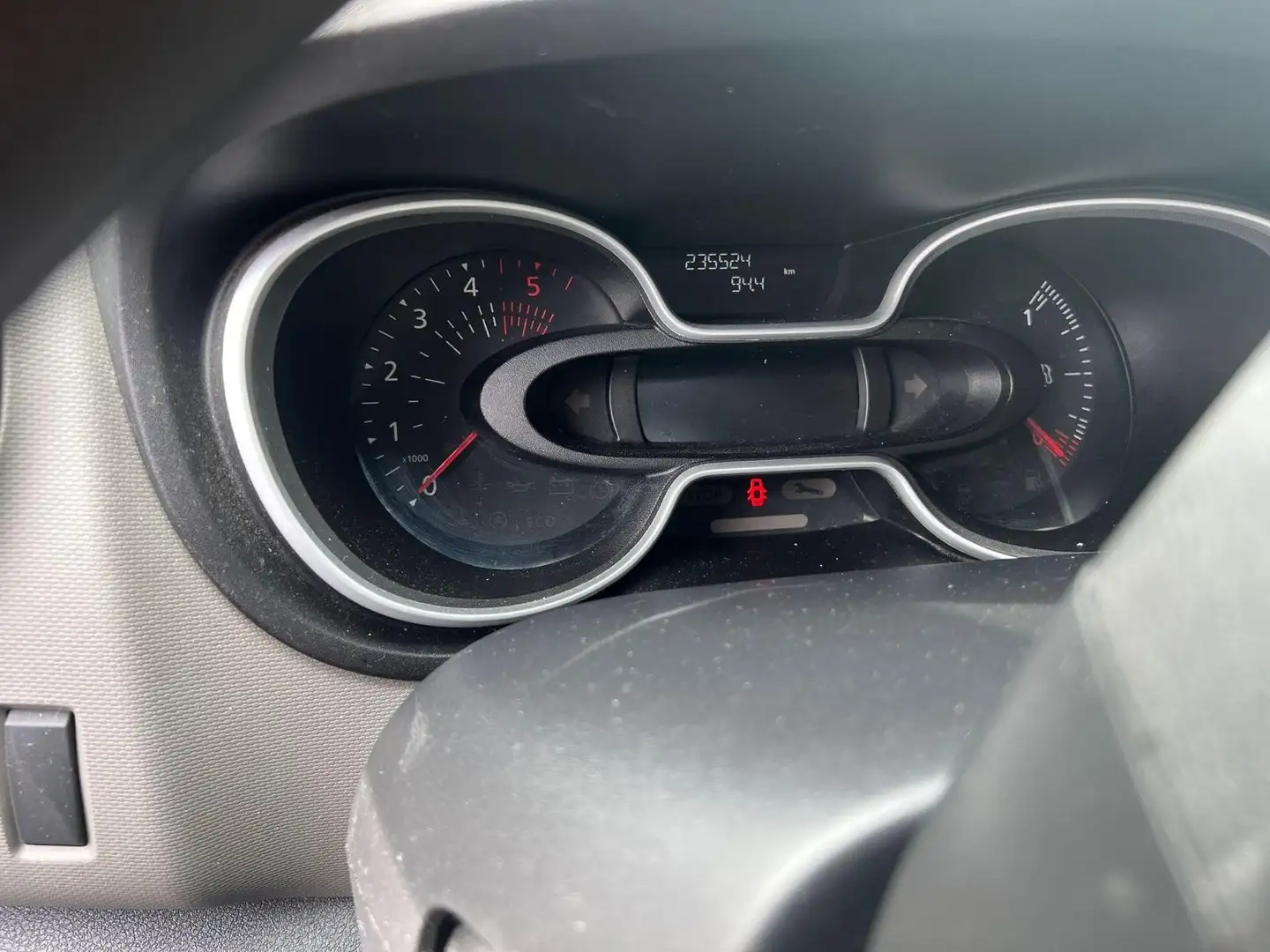 Renault Trafic - 2