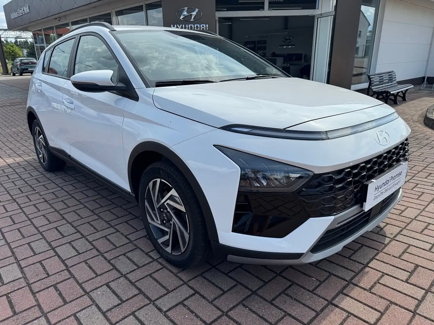 Hyundai BAYON 1.0 T-GDI Trend, Komfortpaket, LED Weiß - 2