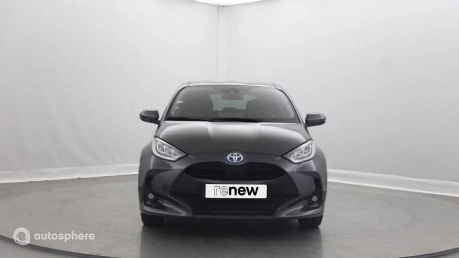 Toyota Yaris 116h Iconic 5p - 1