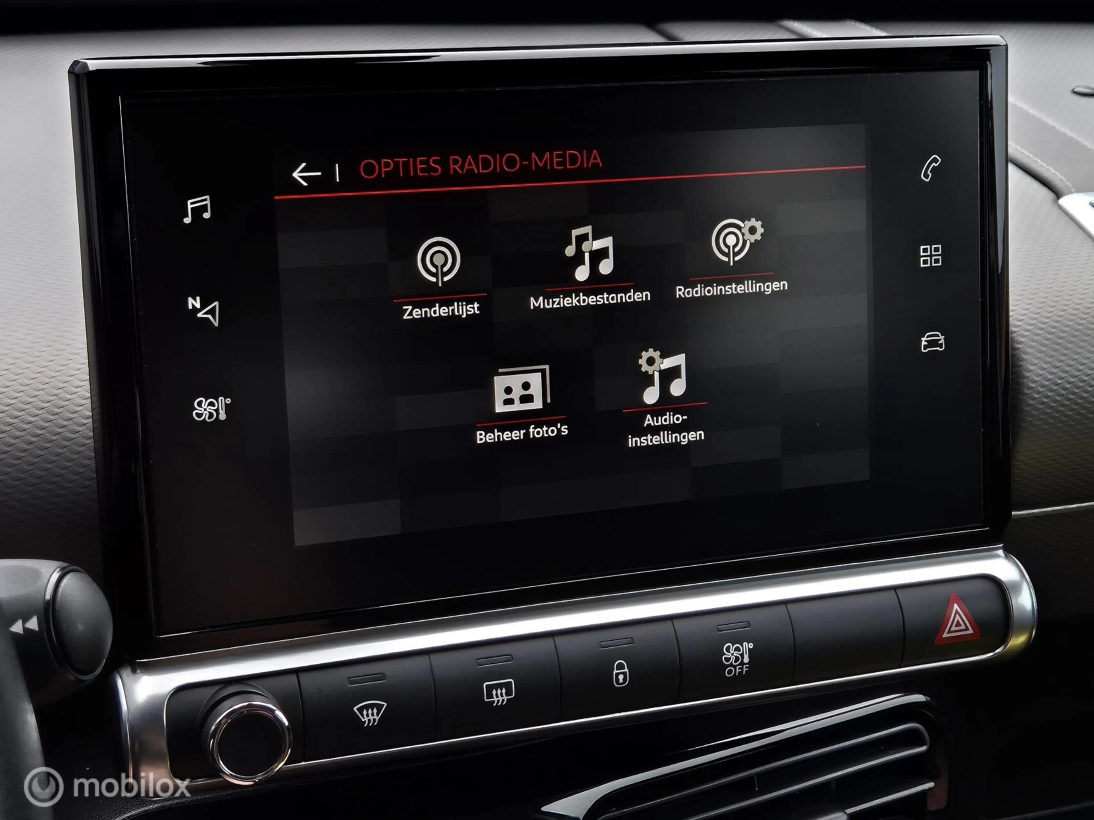 Citroen C4 Cactus 1.2 PURETECH SHINE/STOELVERWARMING/CAMERA/KEYLESS — photo 29