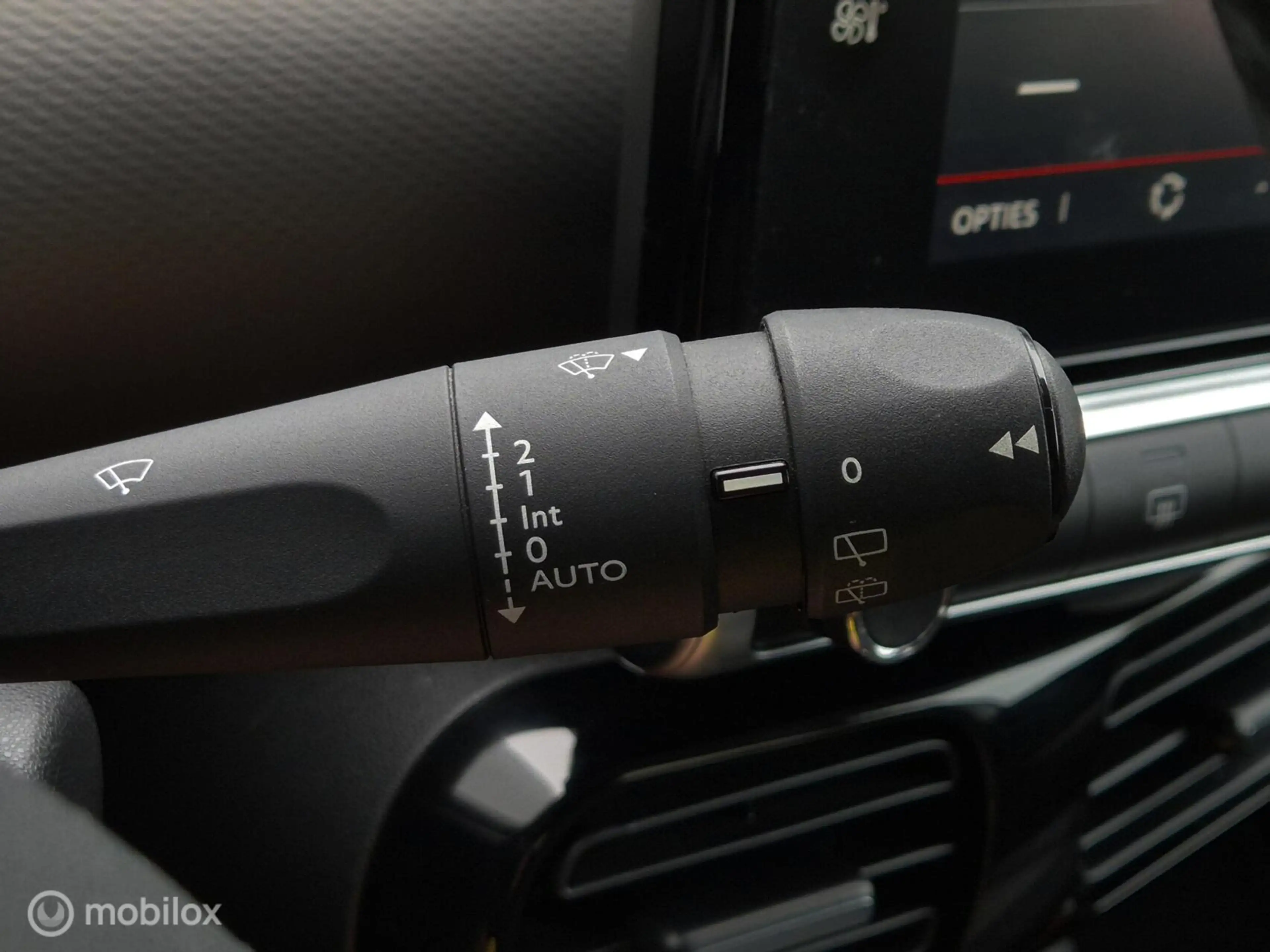 Citroen C4 Cactus 1.2 PURETECH SHINE/STOELVERWARMING/CAMERA/KEYLESS — photo 44
