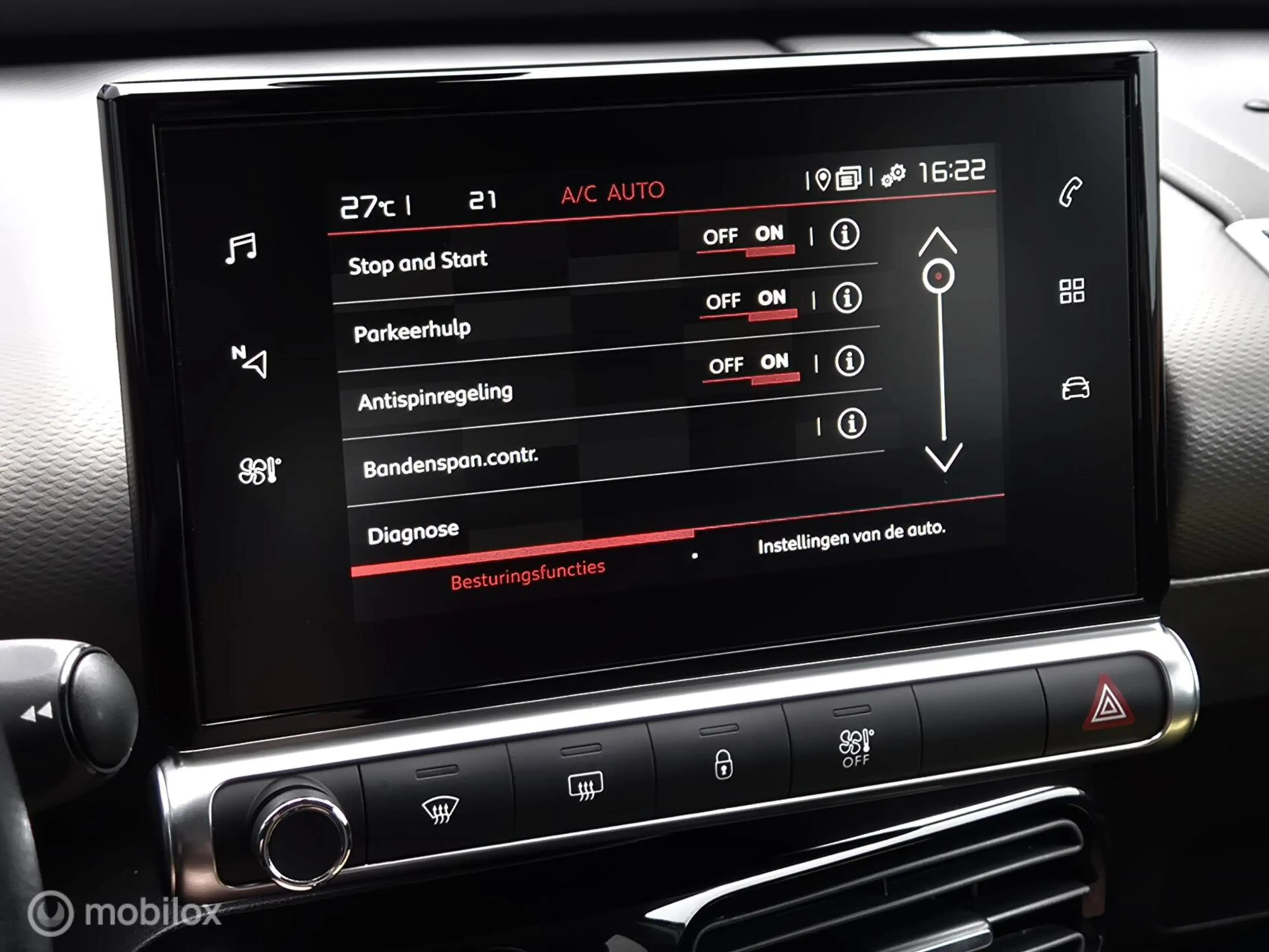 Citroen C4 Cactus 1.2 PURETECH SHINE/STOELVERWARMING/CAMERA/KEYLESS — photo 31