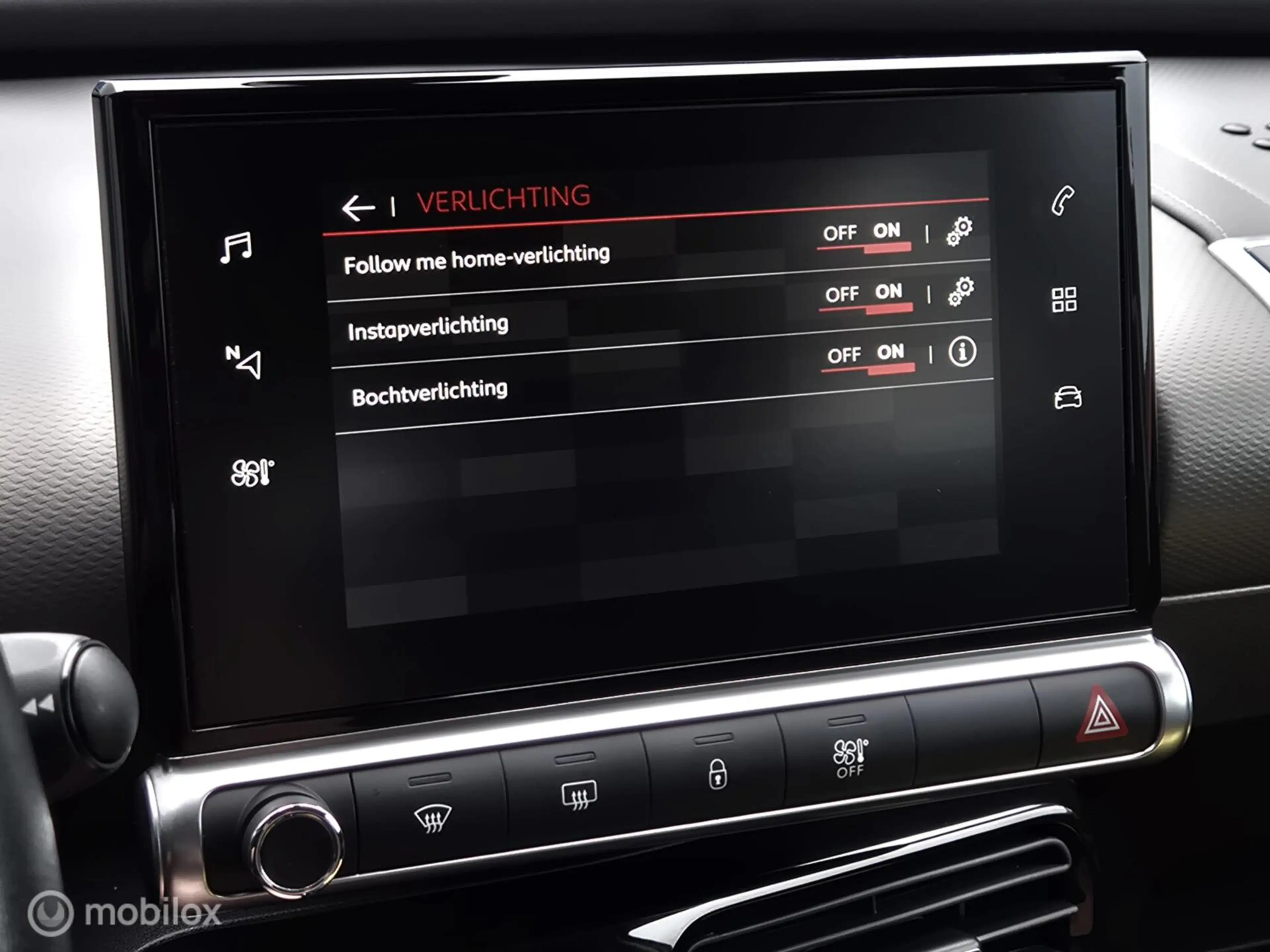 Citroen C4 Cactus 1.2 PURETECH SHINE/STOELVERWARMING/CAMERA/KEYLESS — photo 33
