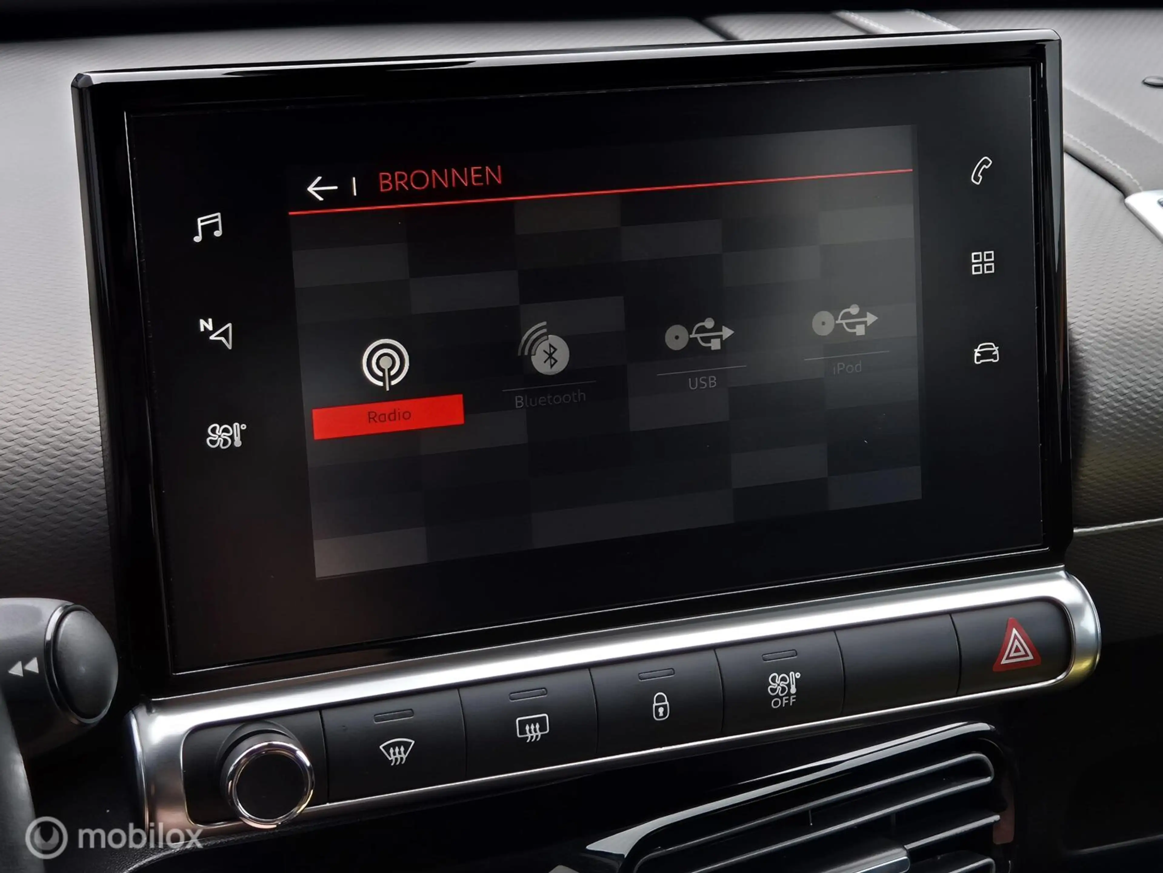Citroen C4 Cactus 1.2 PURETECH SHINE/STOELVERWARMING/CAMERA/KEYLESS — photo 27