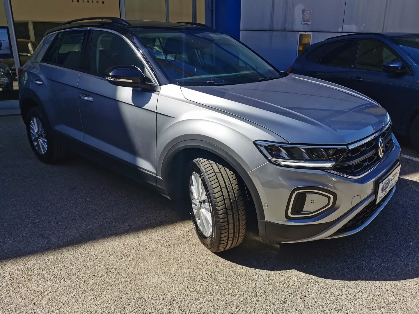 Volkswagen T-Roc Km/0 2.0 TDI 115cvSCR Life Iva detraibile Zilver - 2