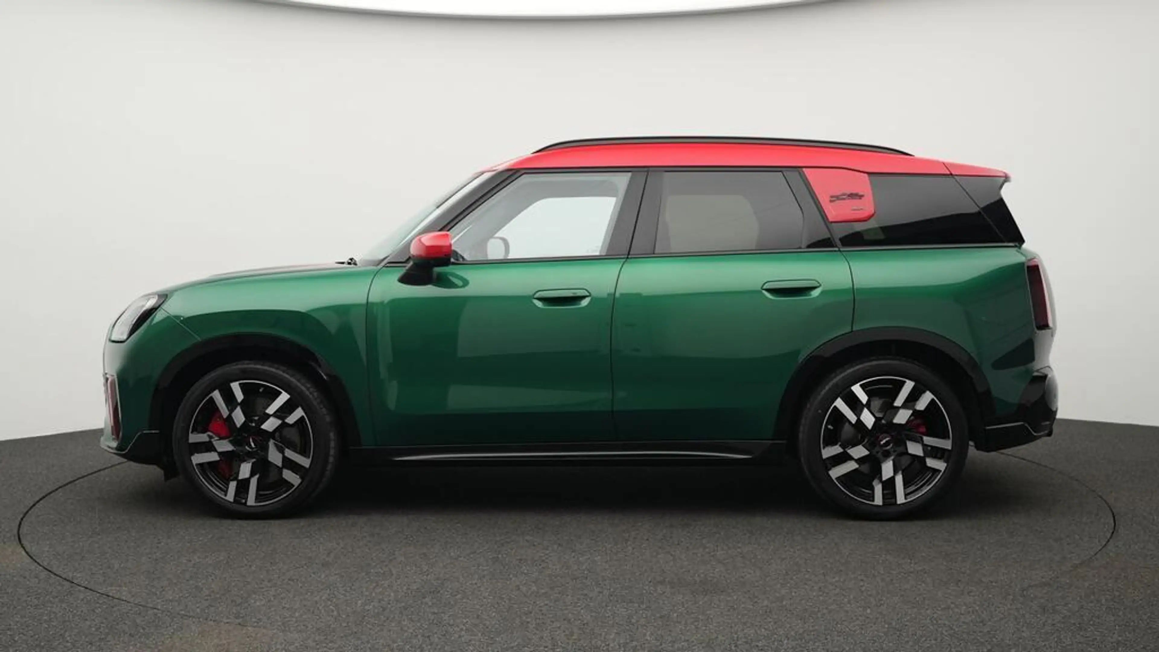 MINI JCW Countryman All4 John Cooper Works Trim — photo 3