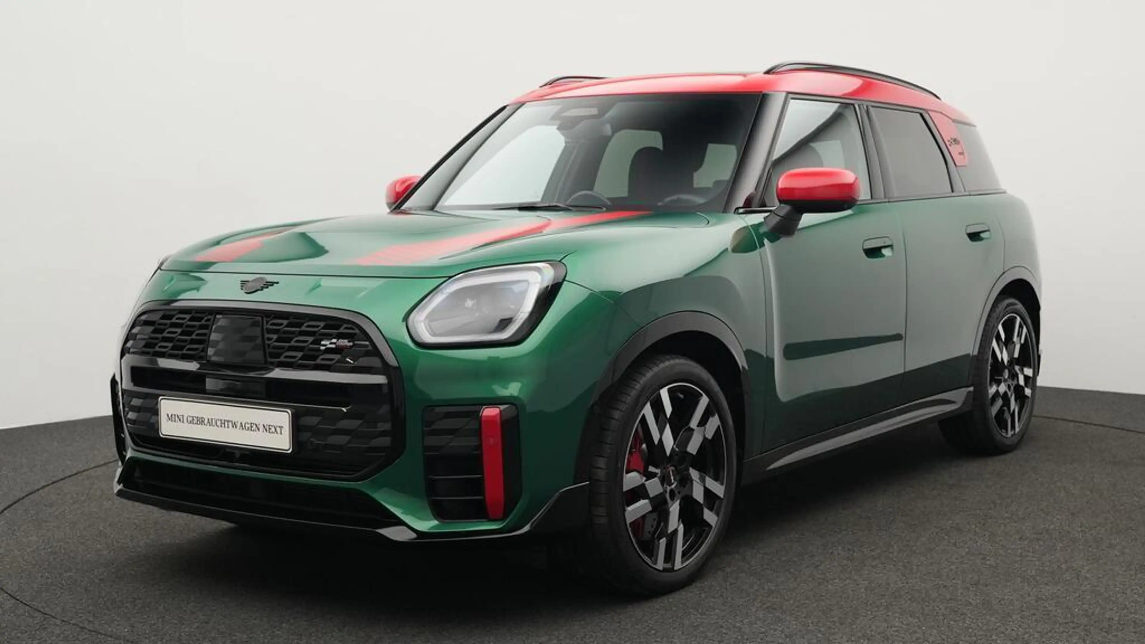 MINI JCW Countryman All4 John Cooper Works Trim