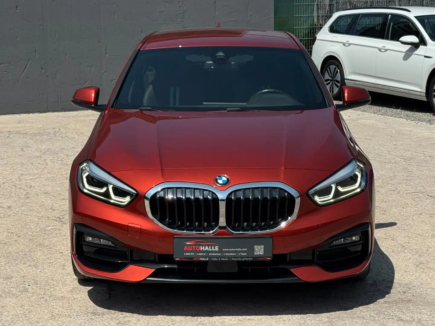 BMW 118 i Steptr Sport Line PDC LED SHZ LC Prof Temp Orange - 2