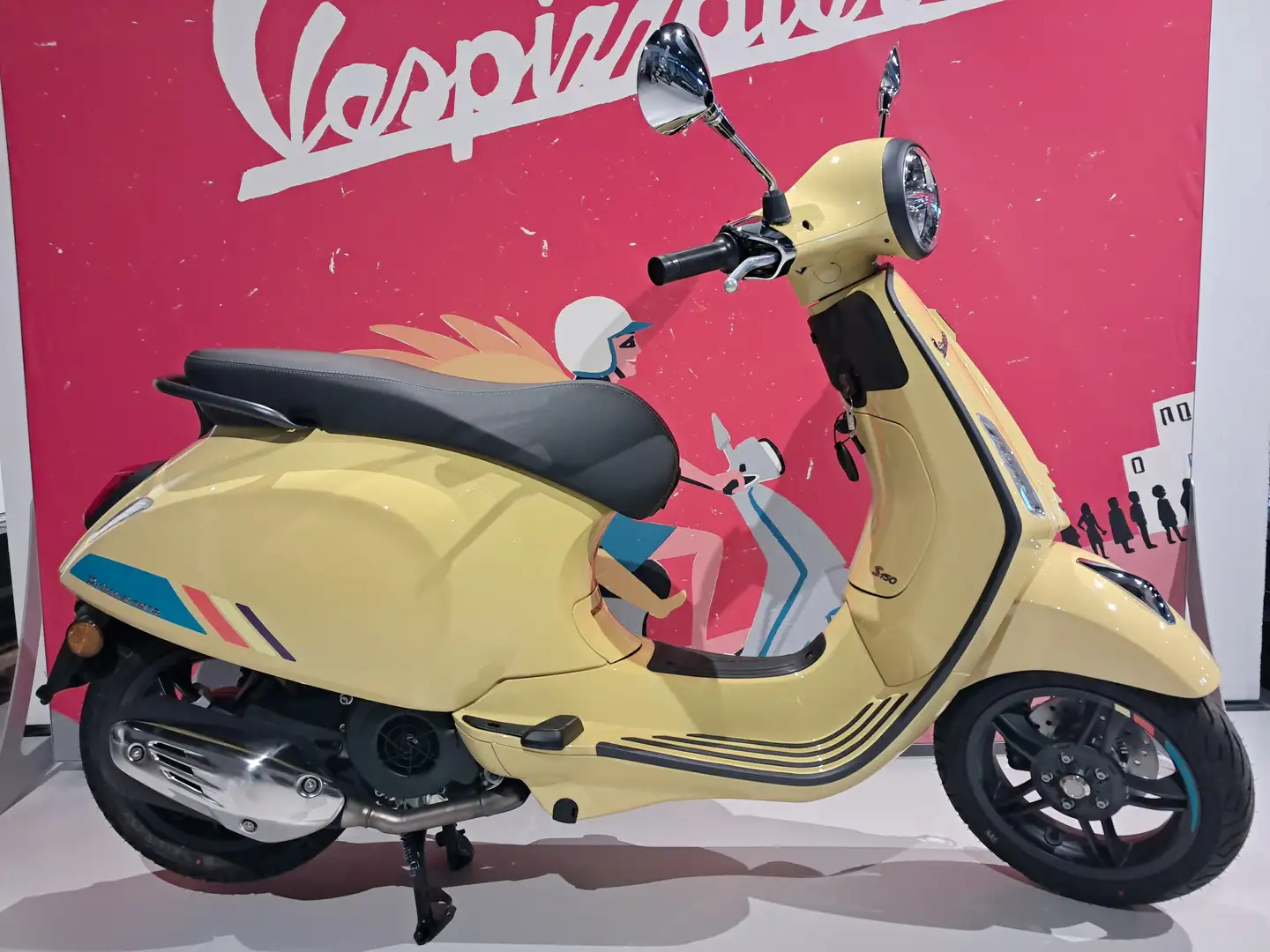 Vespa Primavera 150 3V S Galben - 1