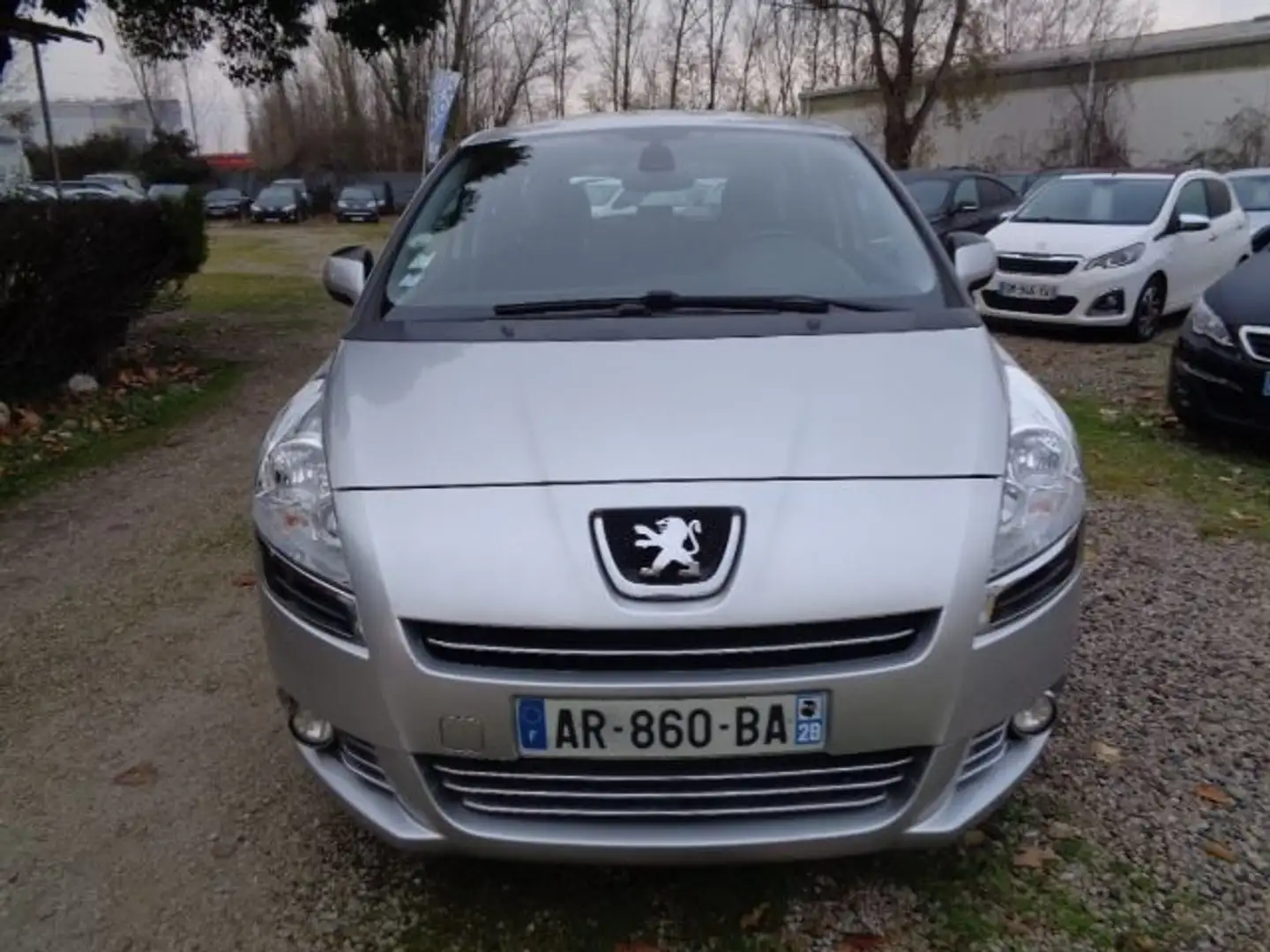 Peugeot 5008 1.6 HDI FAP PREMIUM PACK 5PL - 2