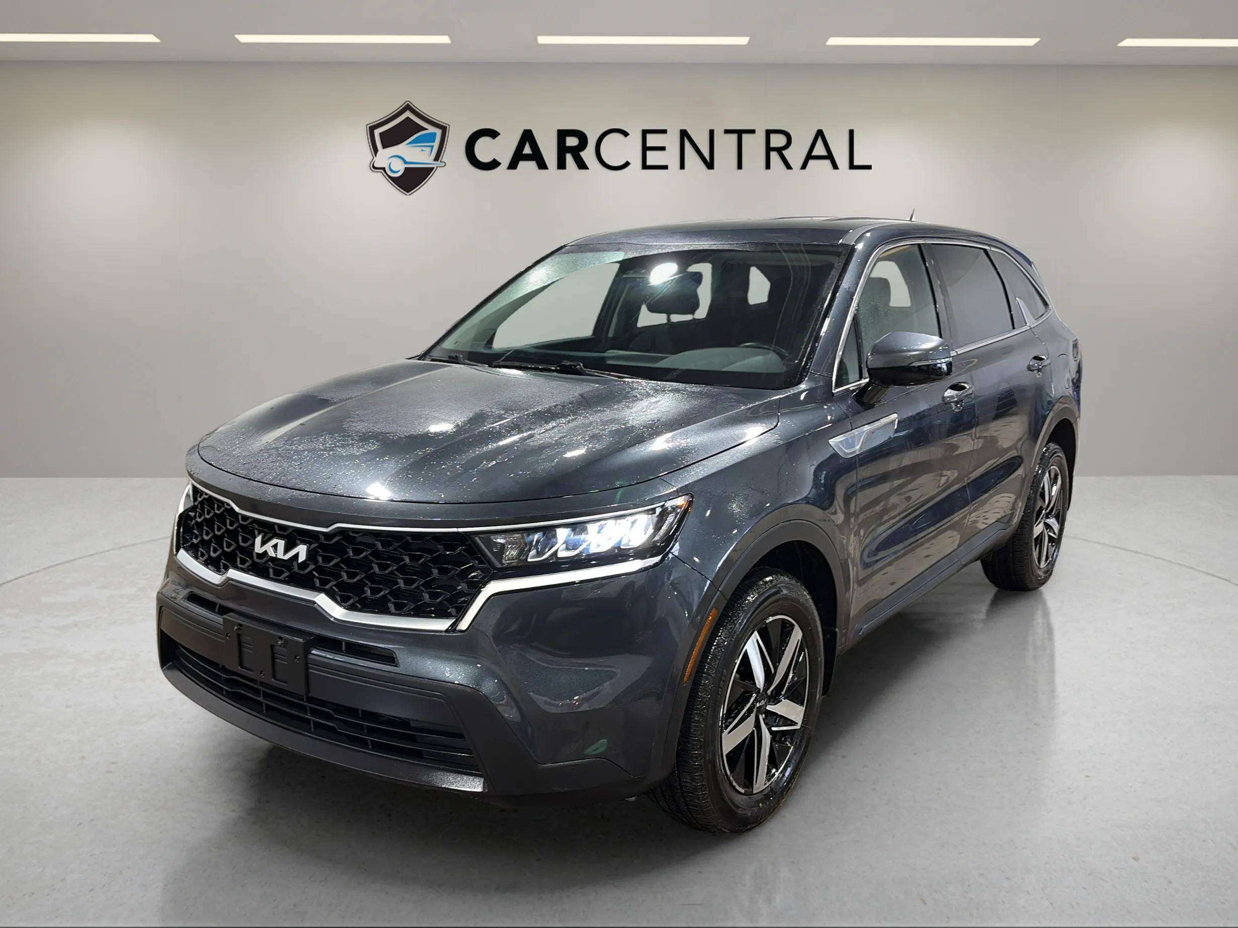 Gray 2023 Kia Sorento SUV / Crossover All-Wheel Drive Automatic