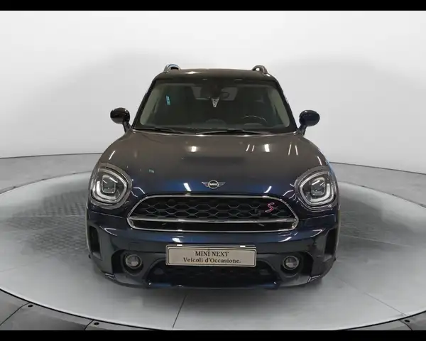 Mini Countryman view 3