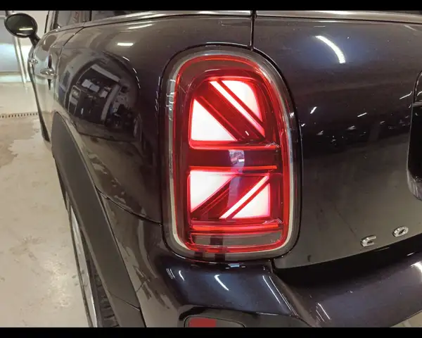 Mini Countryman view 12