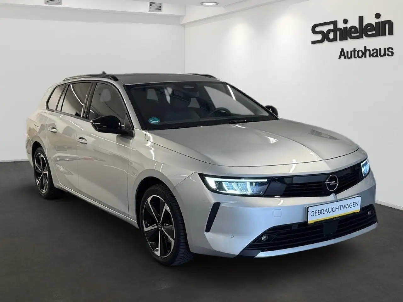 Opel Astra ST 1.2 Turbo 110PS Edition, миниатюра 2