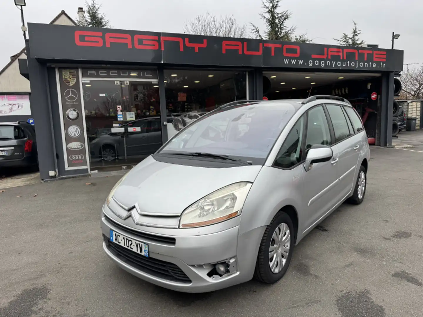 Citroen Grand C4 Picasso 1.6 HDI110 FAP PACK AMBIANCE 7PL Gris - 1