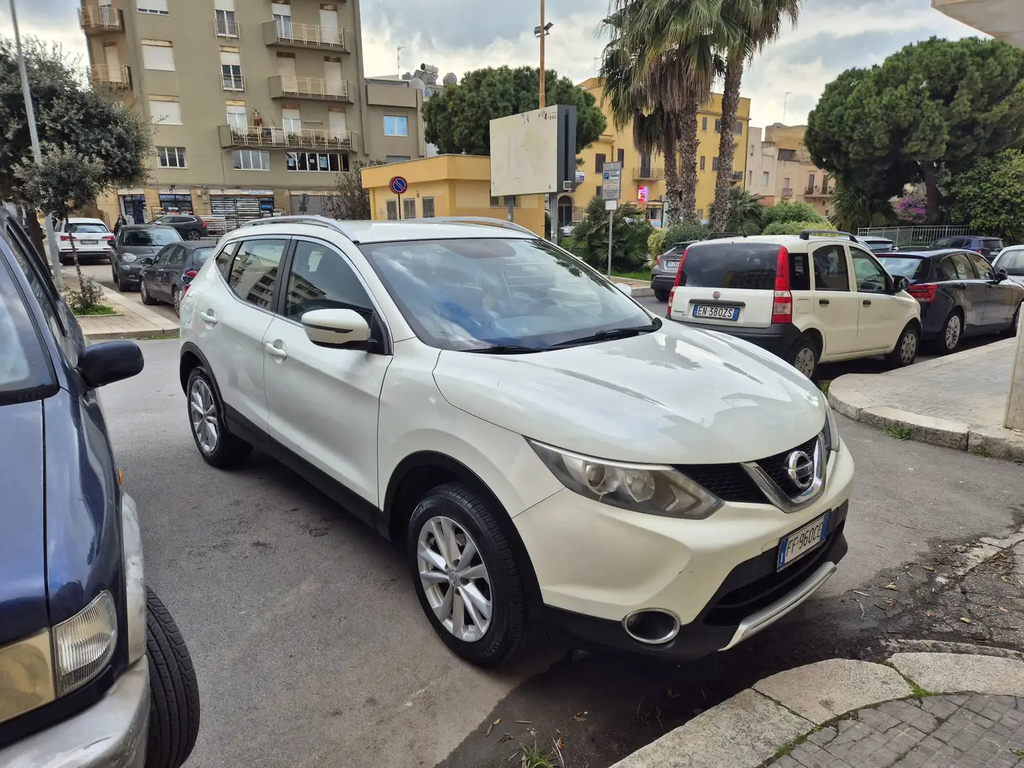 Nissan Qashqai 1.5 dci - 2