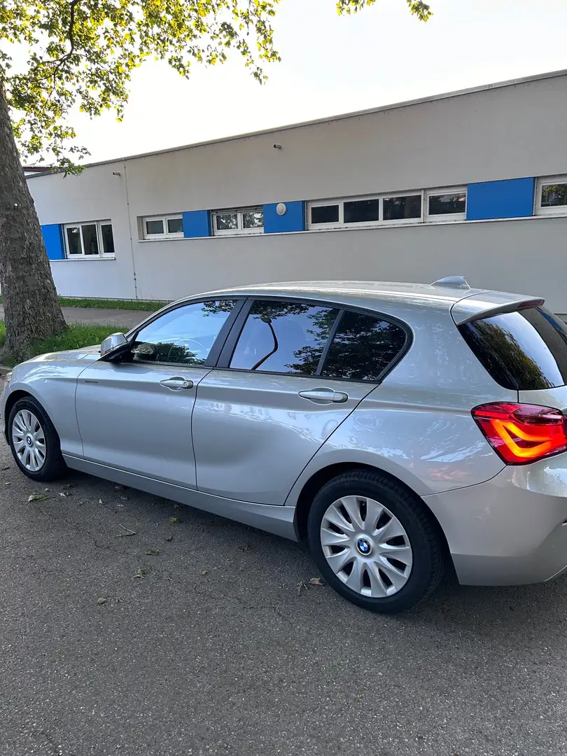 BMW 116 116d - 1